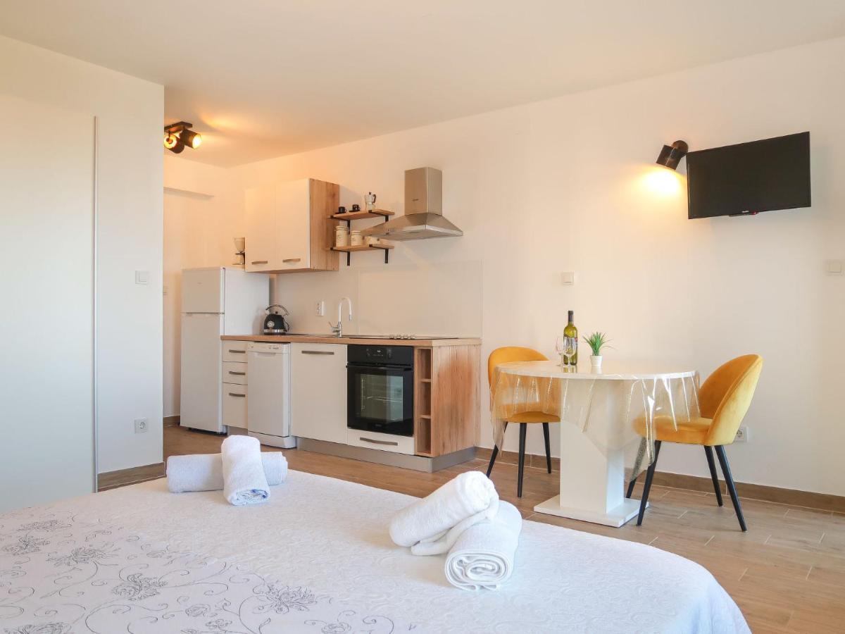 ורבניק Apartment Marija - Vrb100 By Interhome מראה חיצוני תמונה